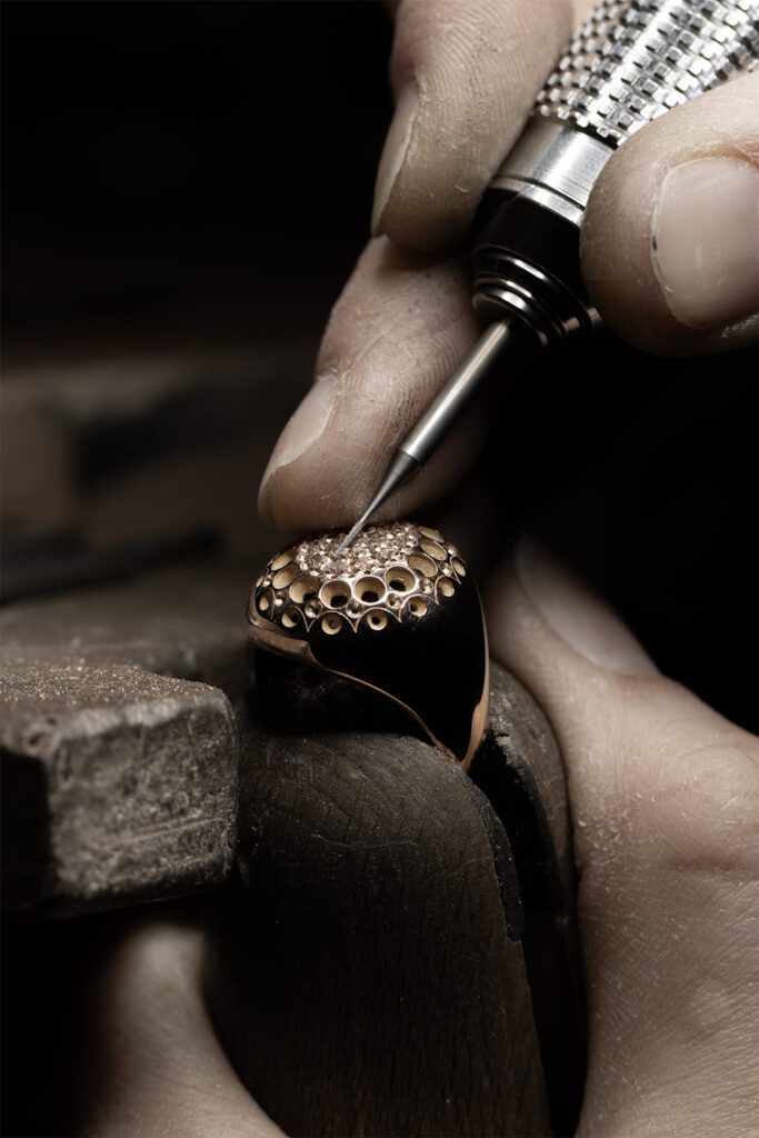 bijou sur mesure, bijou personnalisé, bijou personnalisable, créateur de bijou français, thea jewelry